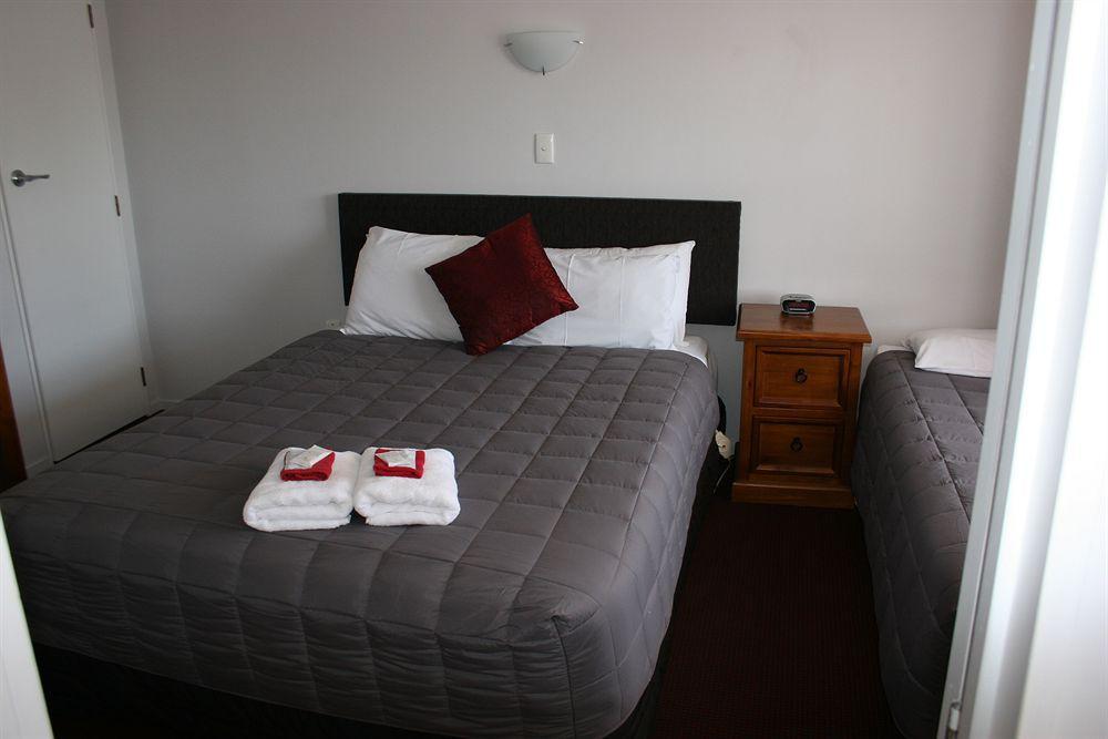 Burgundy Rose Motel Whangarei Zewnętrze zdjęcie