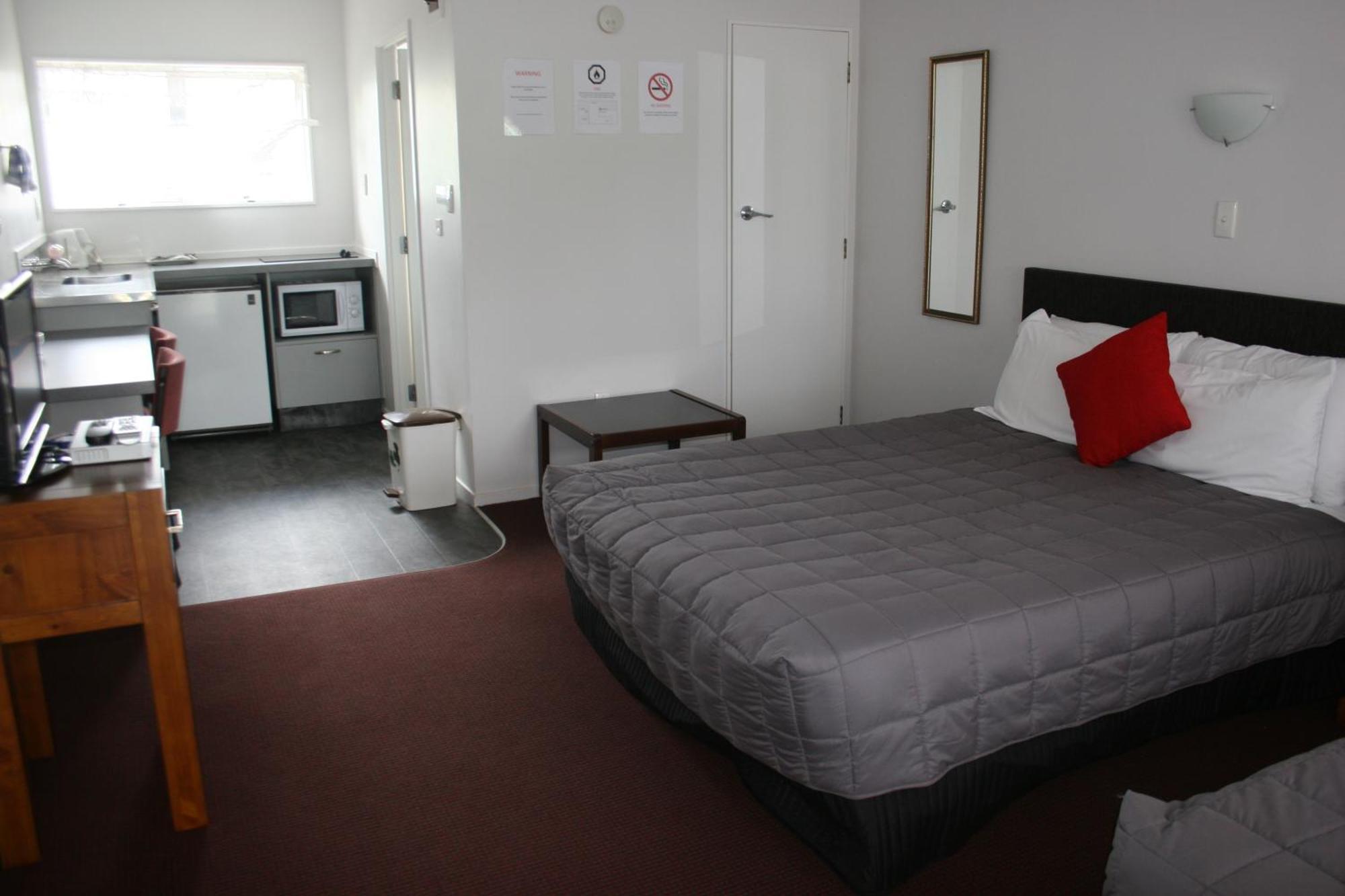 Burgundy Rose Motel Whangarei Zewnętrze zdjęcie