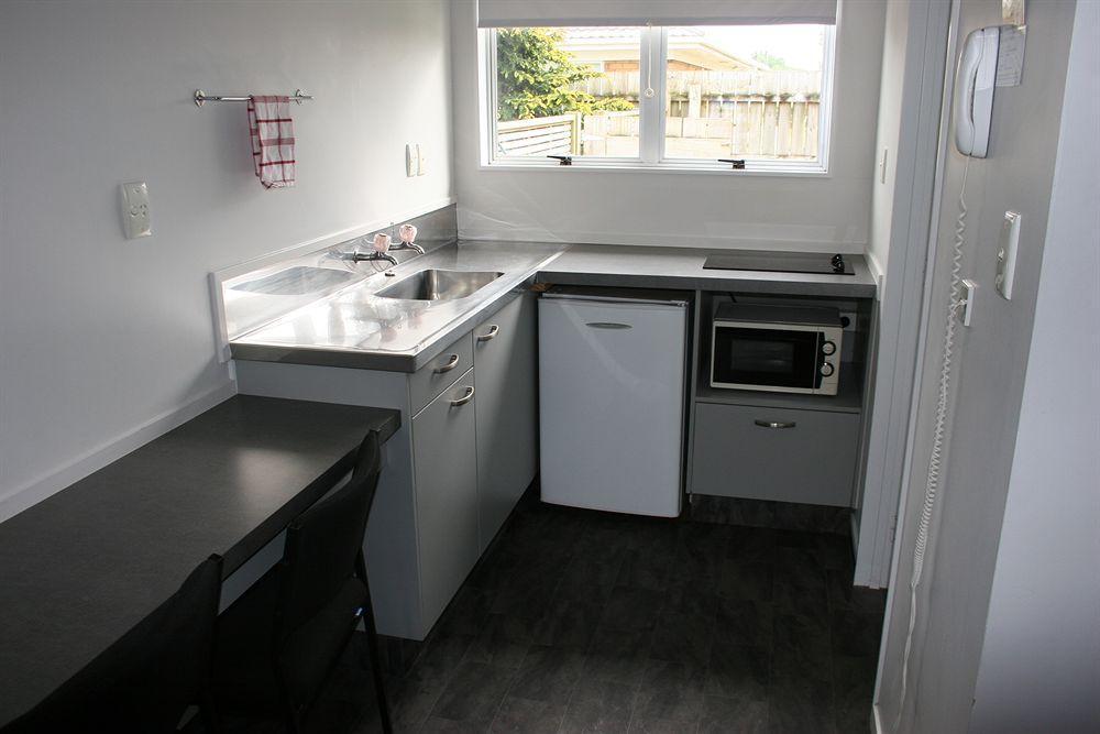 Burgundy Rose Motel Whangarei Zewnętrze zdjęcie
