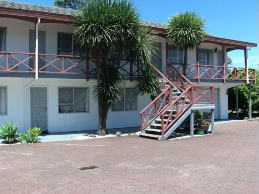 Burgundy Rose Motel Whangarei Zewnętrze zdjęcie